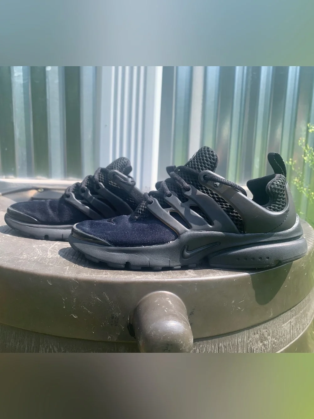 Nike Air Presto ‘Triple Black’ Nike 844766-003 Size 2Y